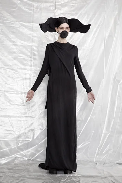 Look 5